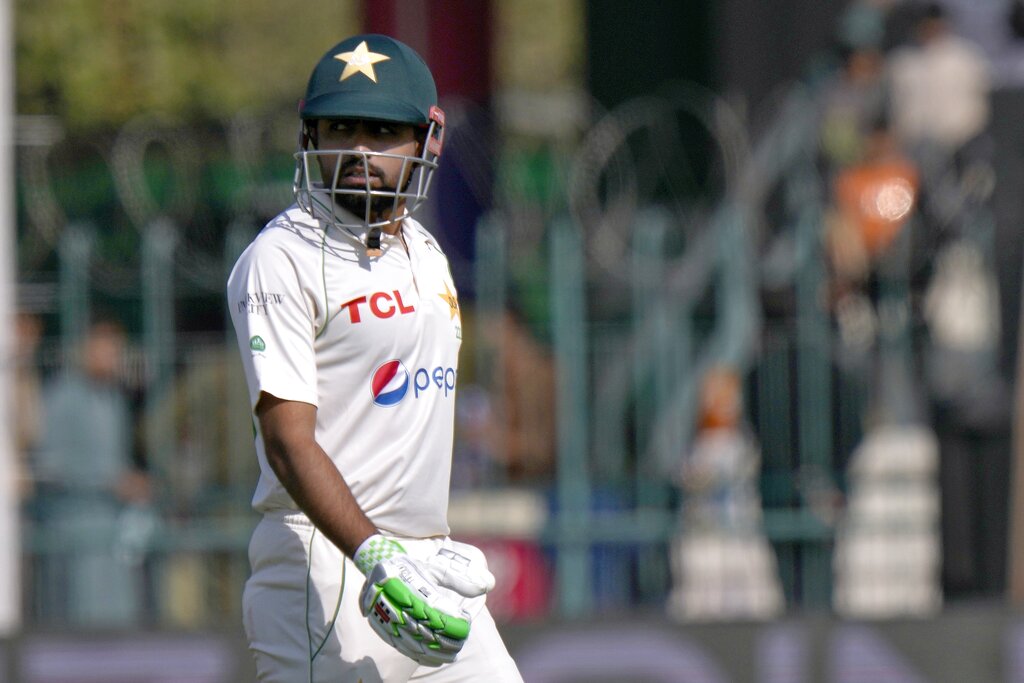 Journalist asks Babar, Rizwan to leave to Tests; focus on T20